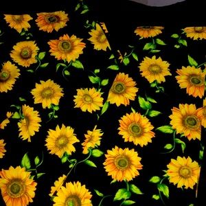 2XL No Boundaries brand Sunflower 🌻 Print leggings, soft comfy like new